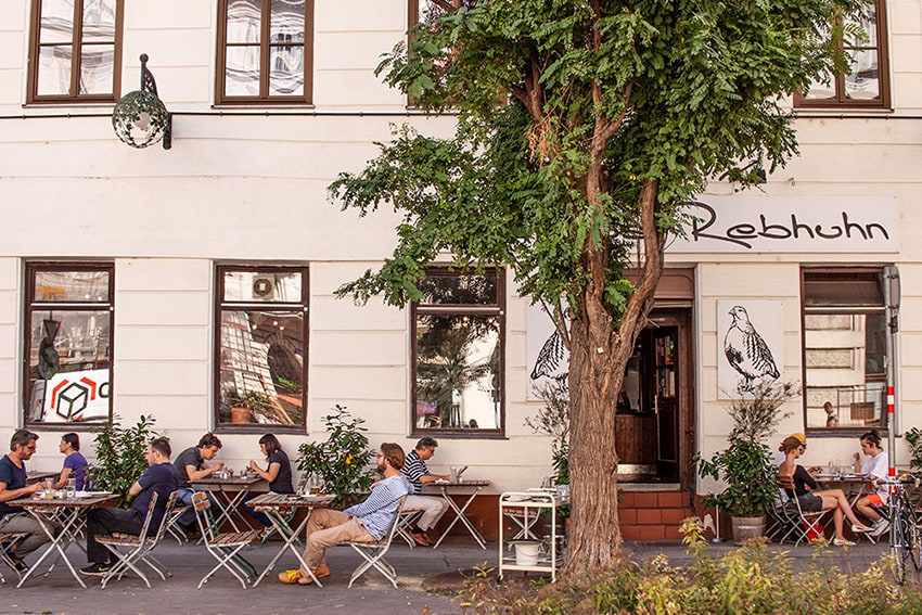 Außenansicht Gasthaus Rebhuhn, Geheimtipp für gutes Essen in Wien.